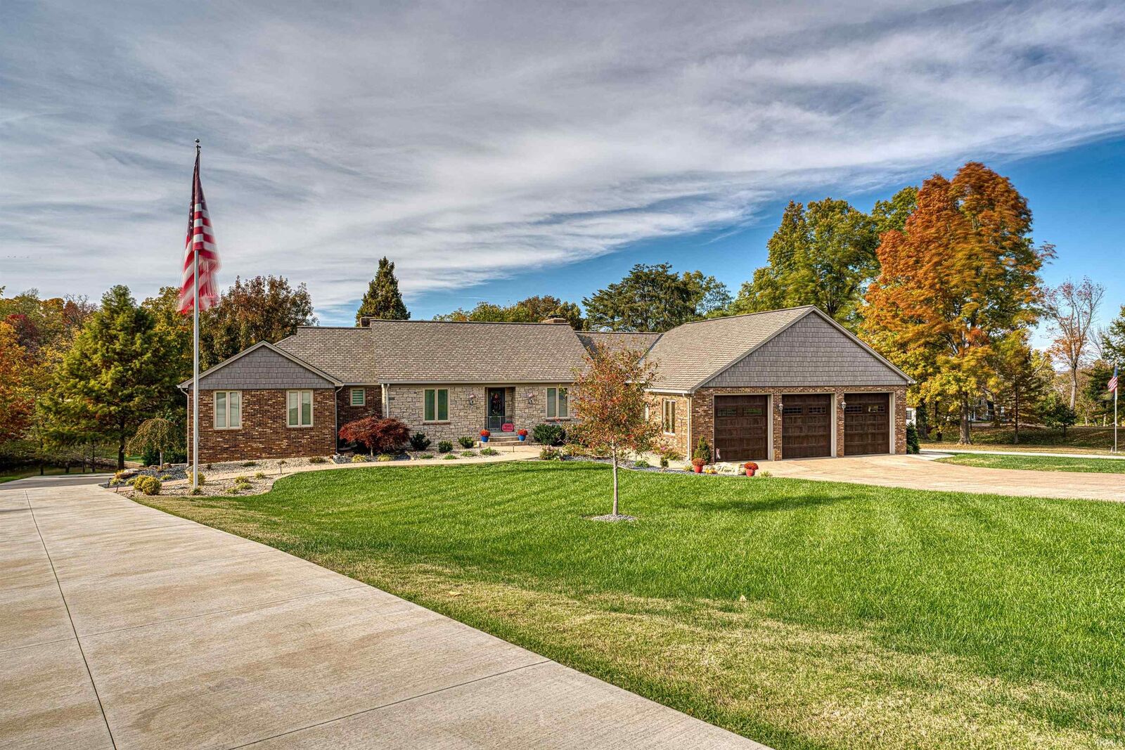 Property Photo: 12466 Apache Pass IN 47720