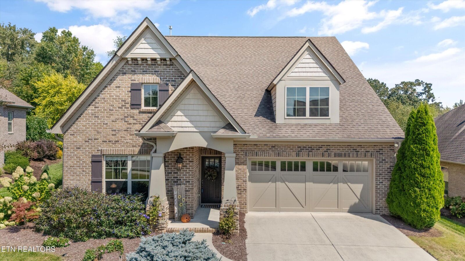 Property Photo:  818 Briarstone Lane  TN 37934 