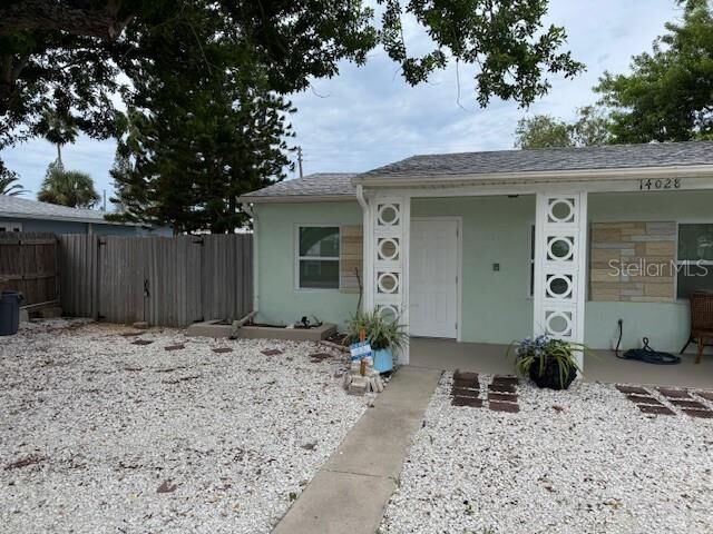 Property Photo: 14028 E Parsley Drive FL 33708