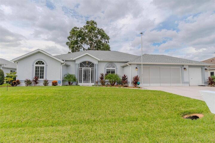 Property Photo: 5185 NW 21st Loop FL 34482