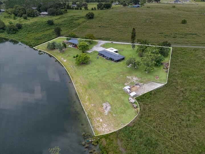 Property Photo: 1 Horne Road FL 33830