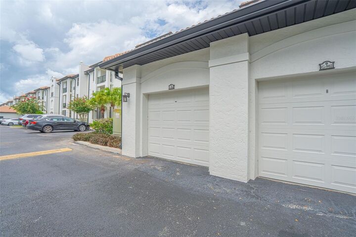 Property Photo:  5550 E Michigan Street 2106  FL 32822 