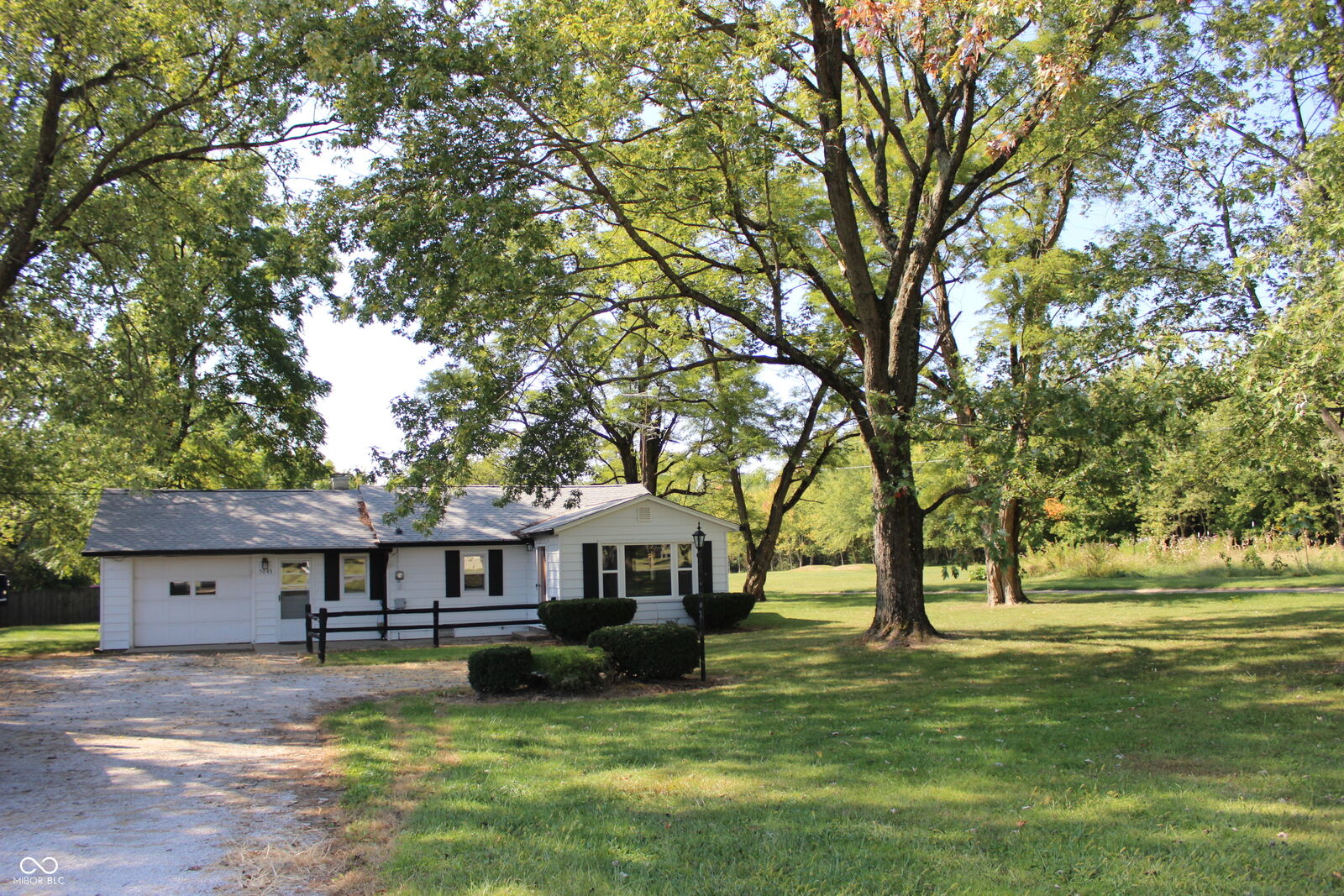 Property Photo: 5043 W County Road 144 IN 46106