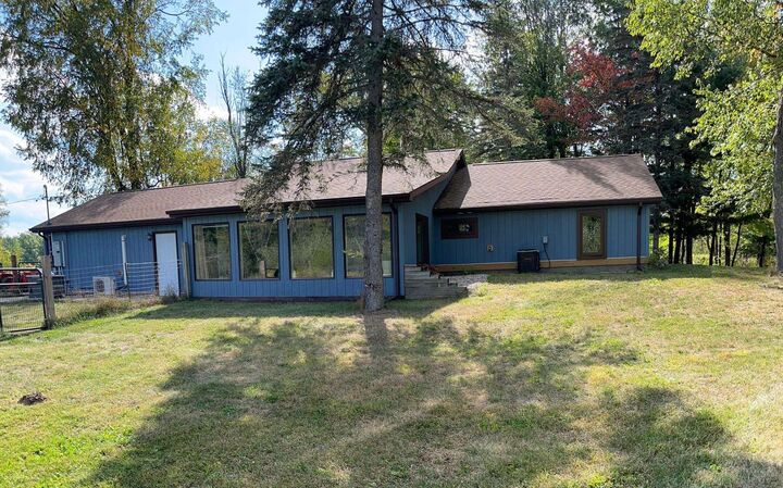 Property Photo:  1965 S River Road  MI 48612 
