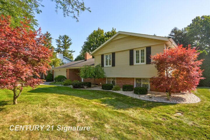 Property Photo:  361 Somerset Road  MI 48638 