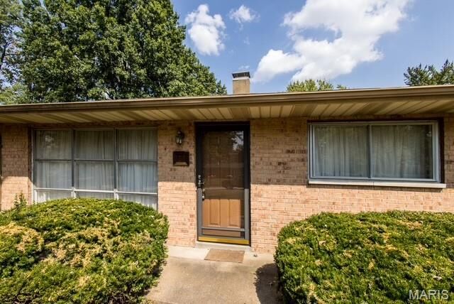 Property Photo:  23 Country Squire Lane  MO 63146 