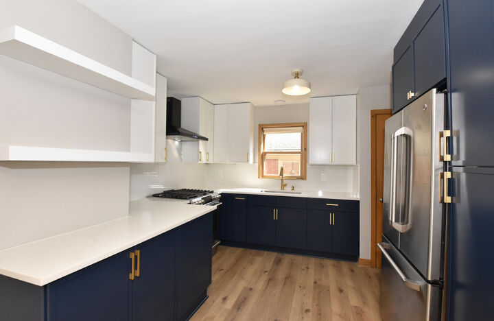 Property Photo:  10708 W York Pl  WI 53222