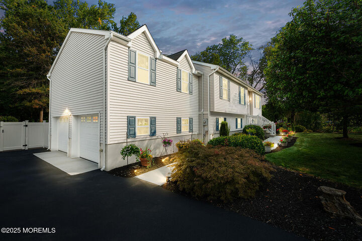 Property Photo:  185 Fresh Ponds Road  NJ 08852 