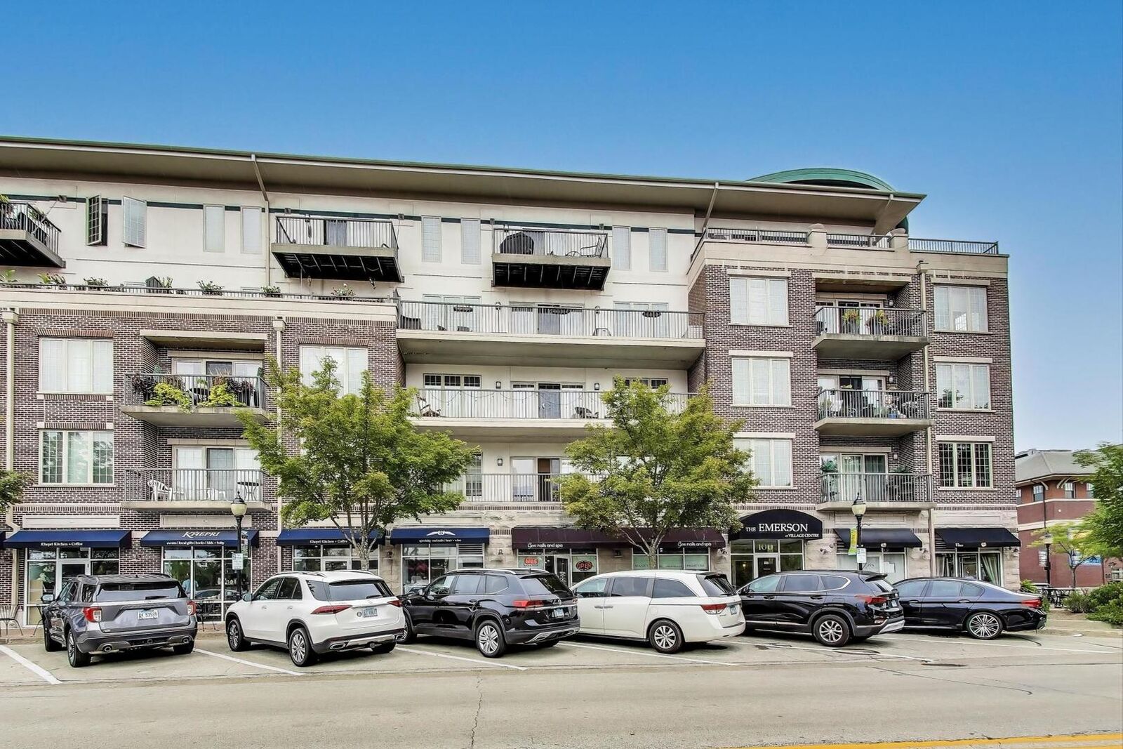 Property Photo:  100 S Emerson Street 415  IL 60056 