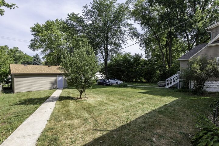 Property Photo: 2903 Emmaus Avenue IL 60099