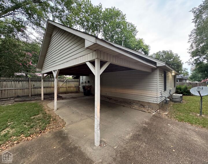 Property Photo: 902 Hester Street AR 72401
