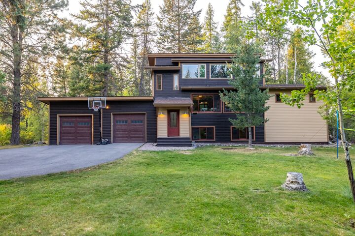 Property Photo:  311 Blanchard Hollow  MT 59937 