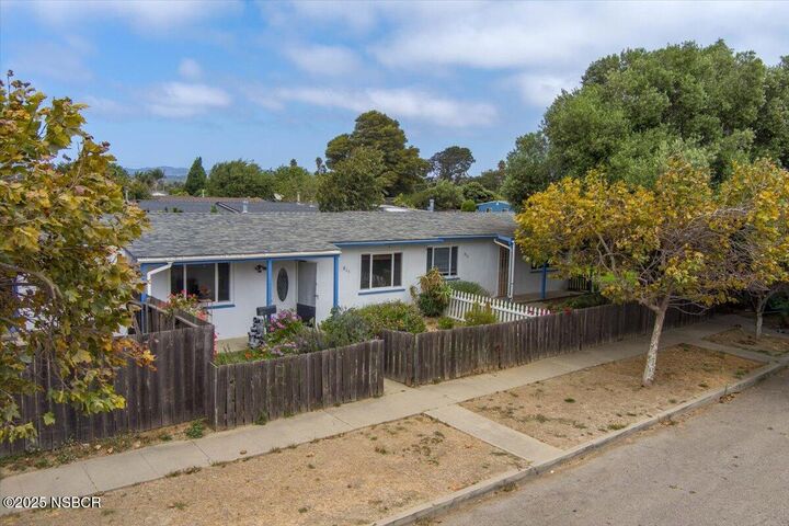Property Photo:  815 E Airport Avenue  CA 93436 