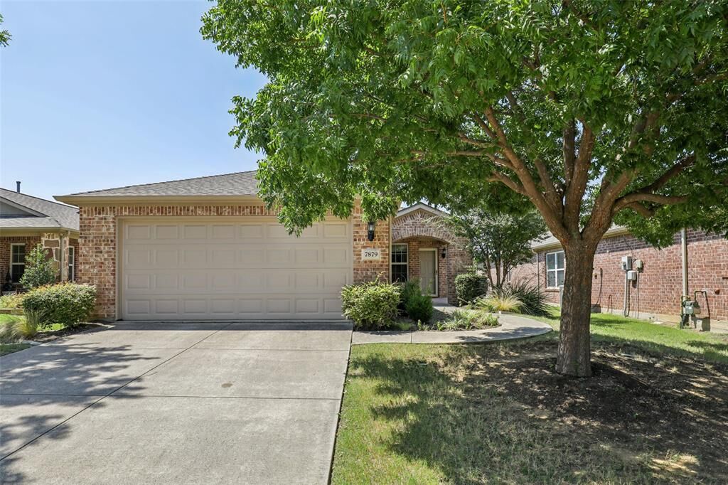 Property Photo:  7879 Birmingham Forest Drive  TX 75036 