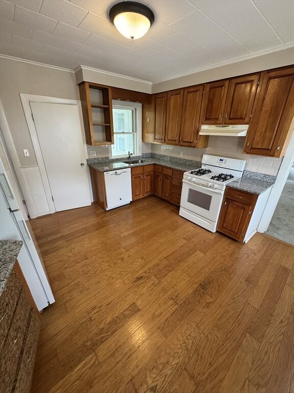 Property Photo: 29 Pearl 1 MA 01752