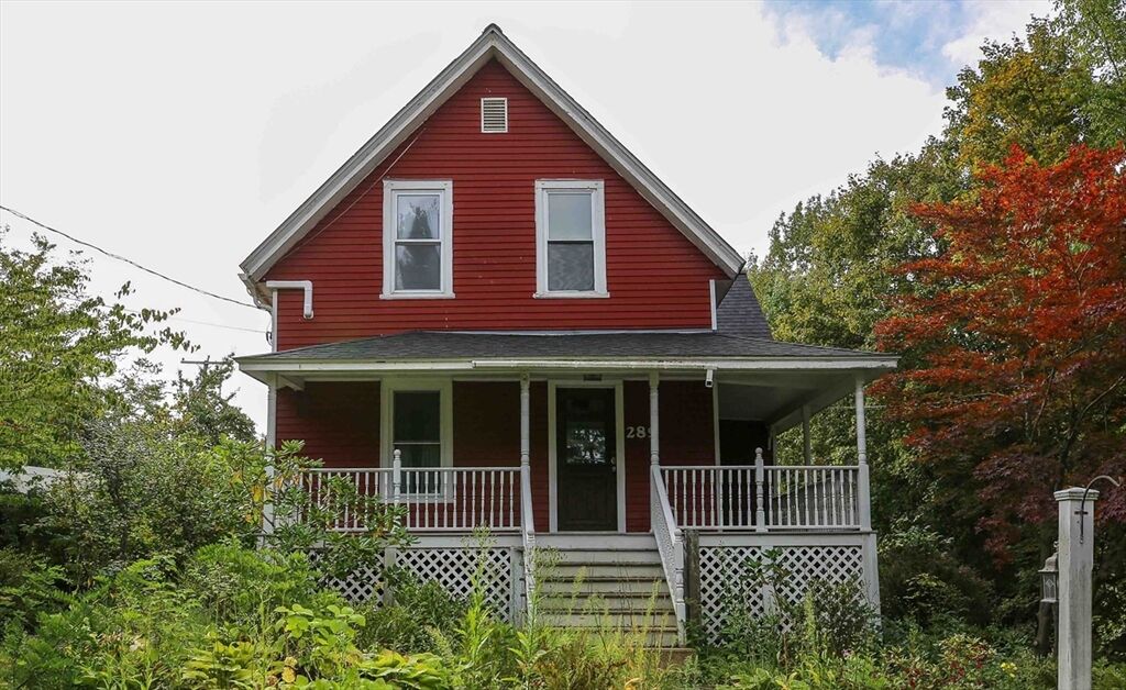 Property Photo: 289 Main St MA 01543