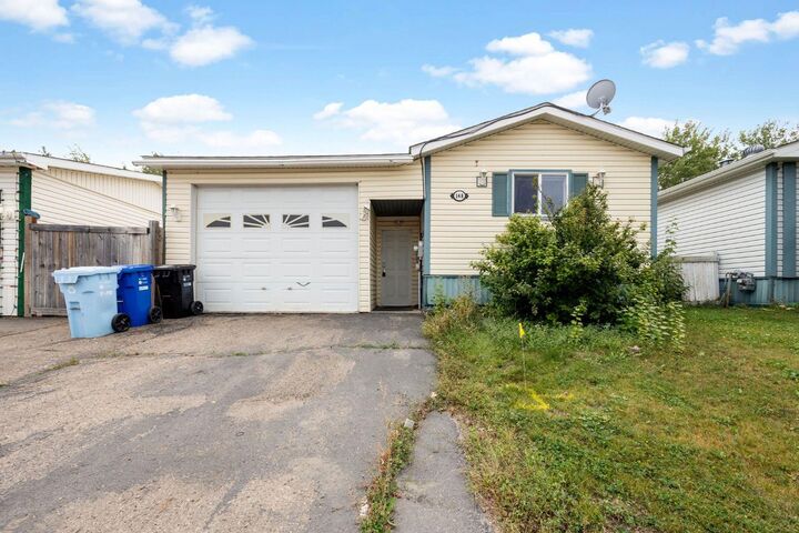 148 Harpe Way  Fort McMurray AB T9K 2K6 photo