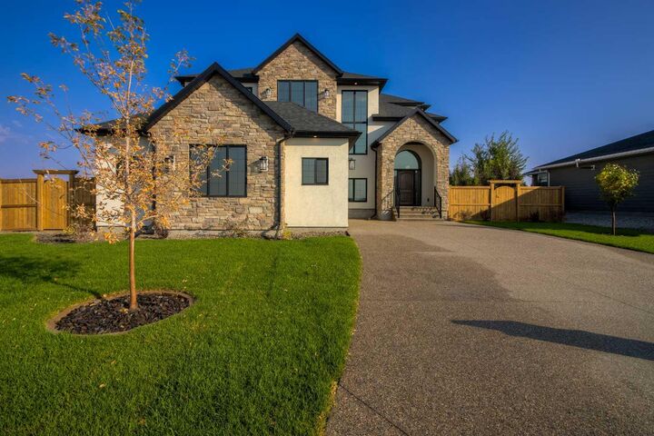 Property Photo:  93 Prairie Arbour Boulevard S  AB T1K 5W3 
