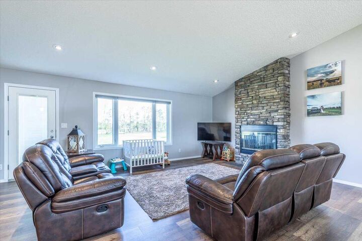 Property Photo: 27318 Twp Road 482 AB T0C 0V0