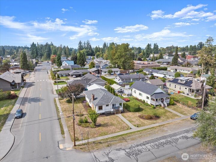 Property Photo:  316 S Kentucky Avenue  WA 98252 