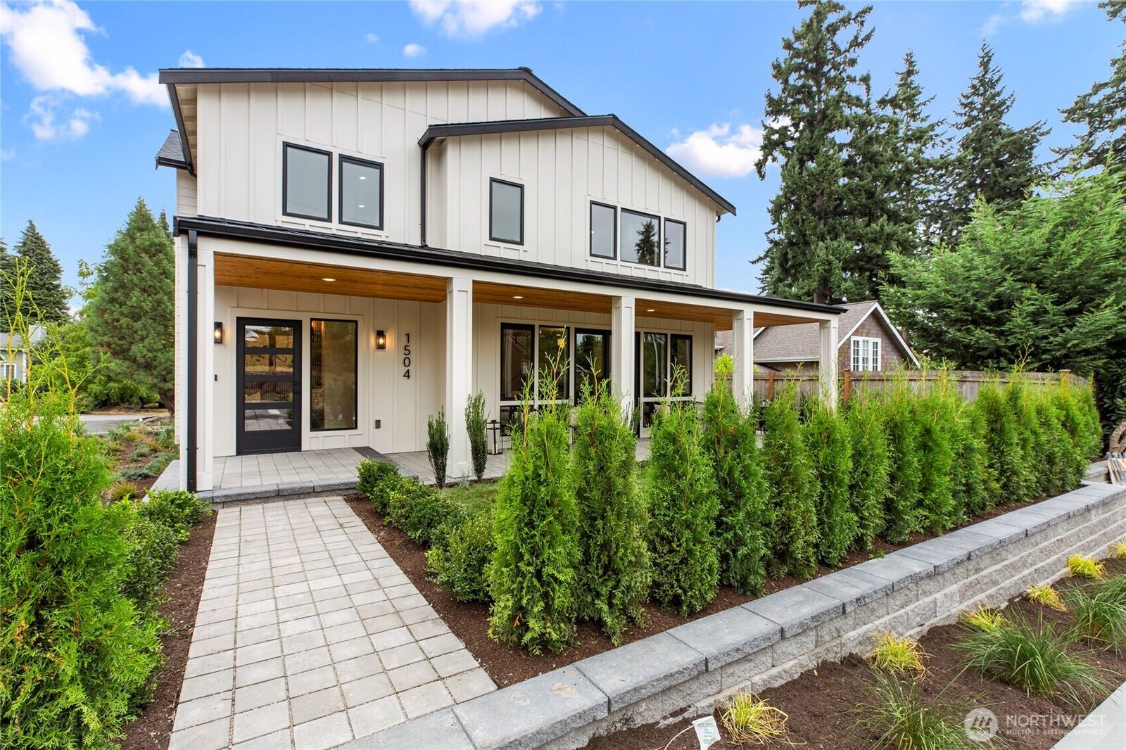 Property Photo: 1504 3rd Street WA 98033