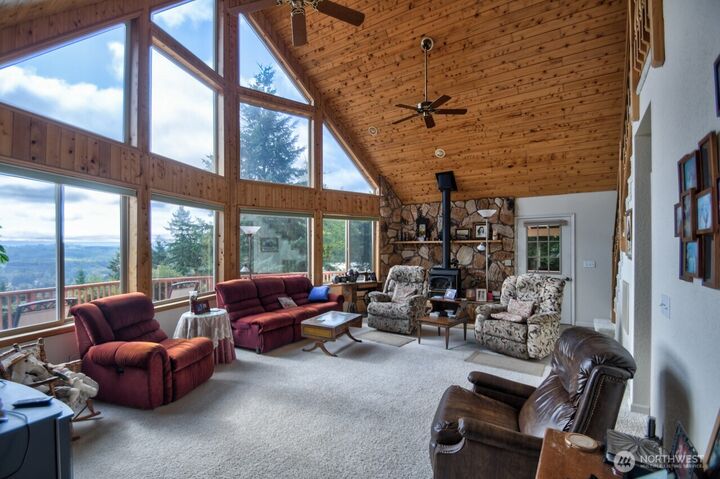 Property Photo: 378 Burnt Ridge Road WA 98570