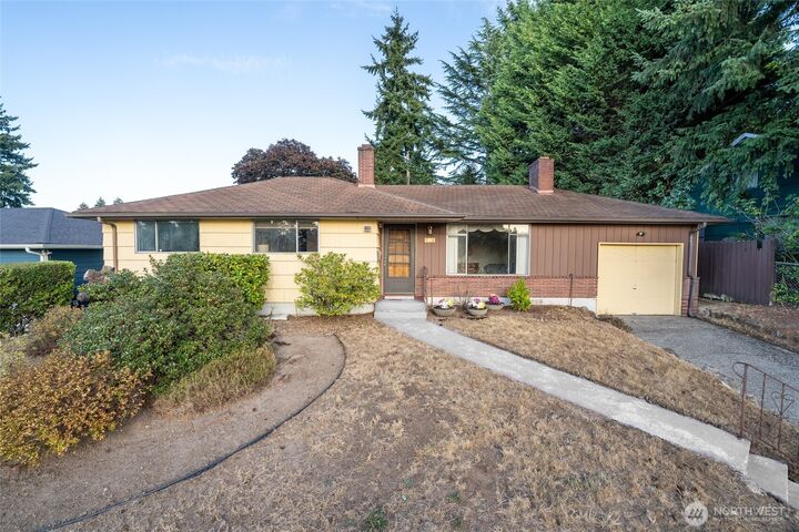 9408  26th Avenue SW  Seattle WA 98106 photo