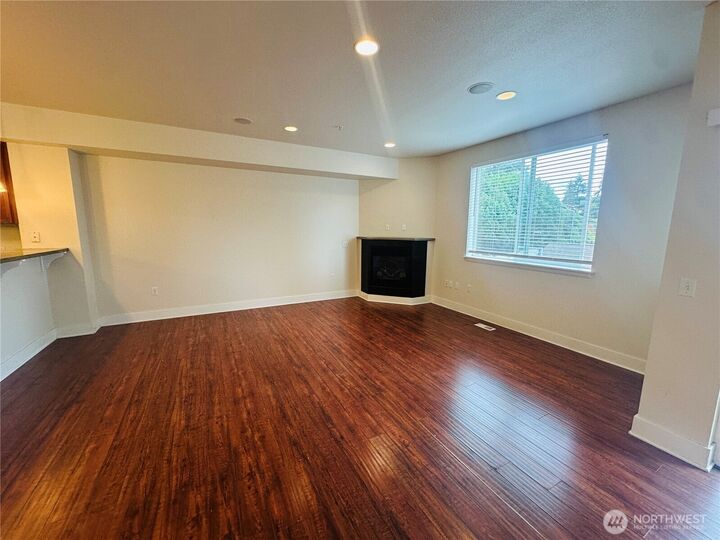 Property Photo: 972 Edmonds Avenue NE WA 98056
