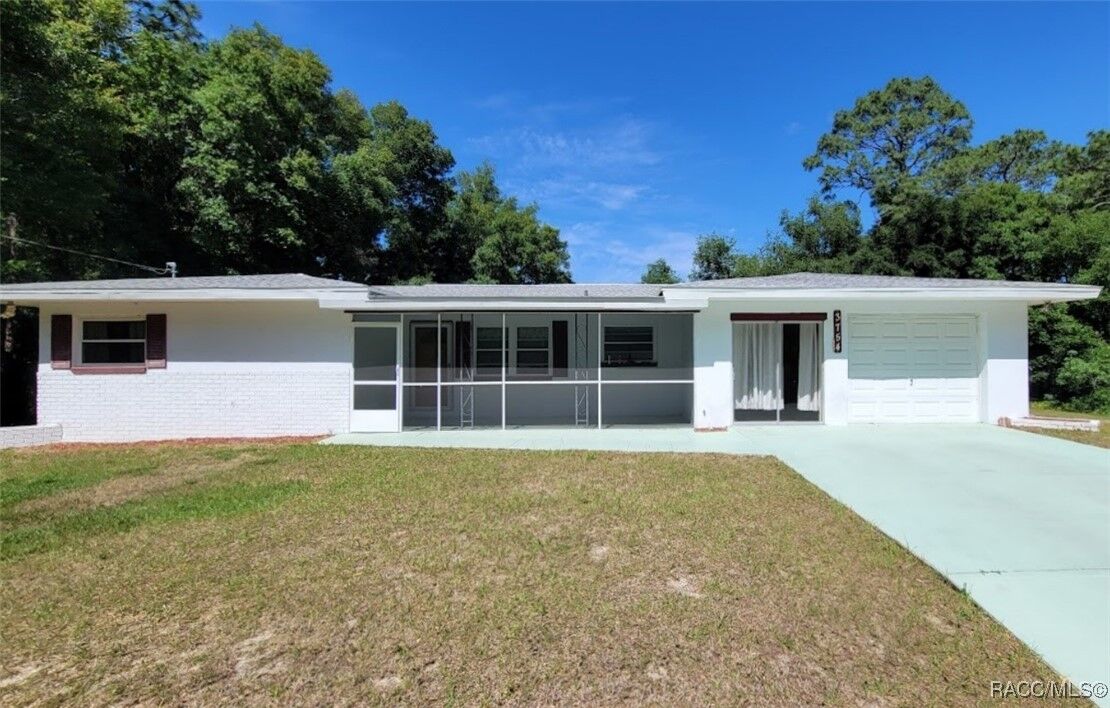 Property Photo:  3754 S Diamond Avenue  FL 34452 