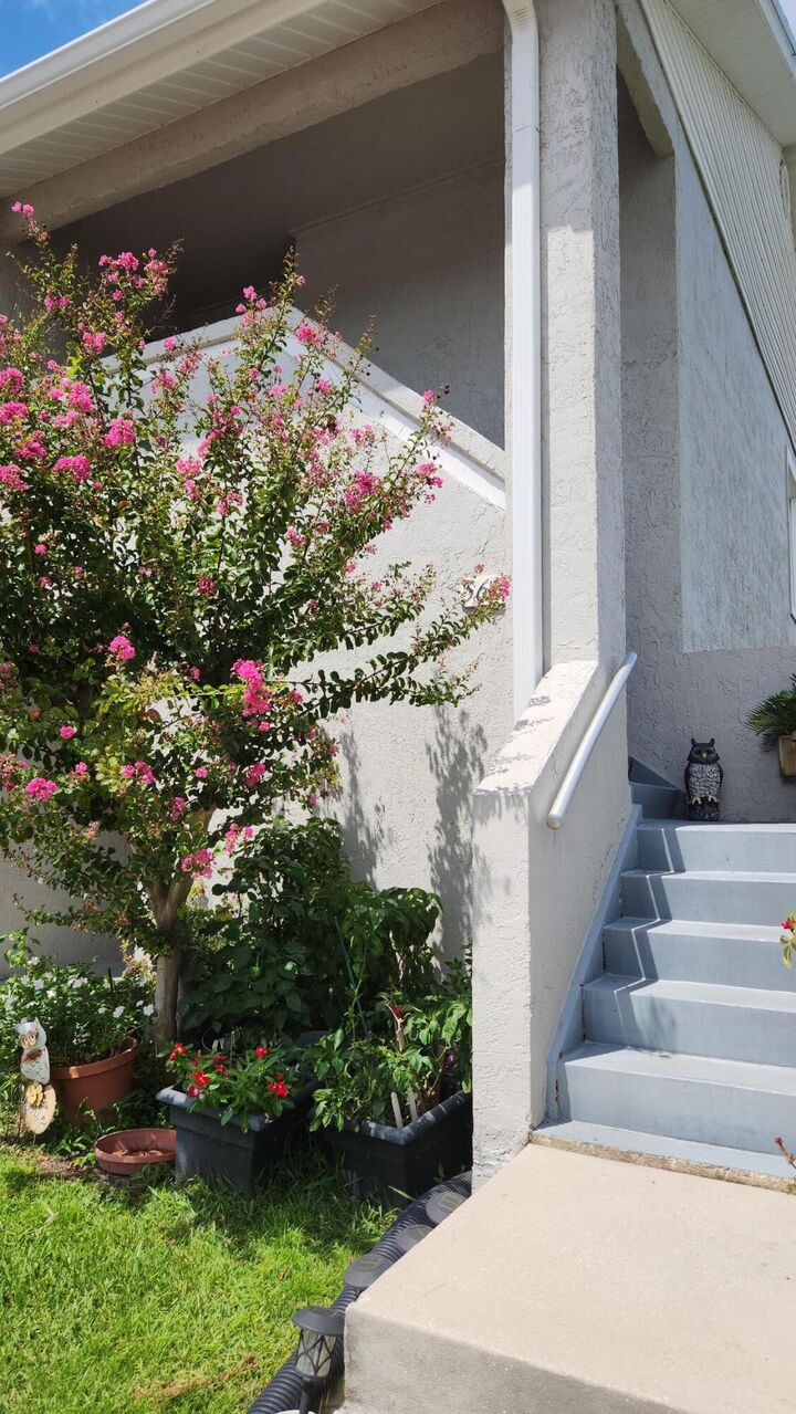 Property Photo:  5617 Blue Shadows Court 4  FL 32811 