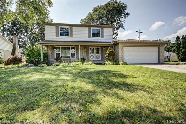 Property Photo:  18467 Middlesex Avenue  MI 48076 