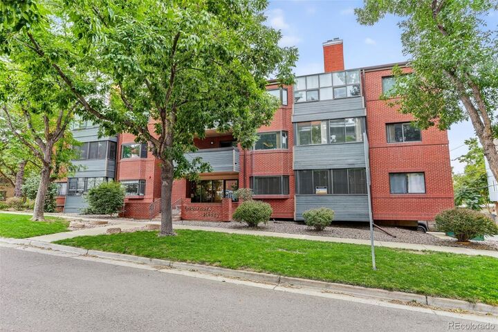 Property Photo:  534 E 7th Avenue 306  CO 80203 