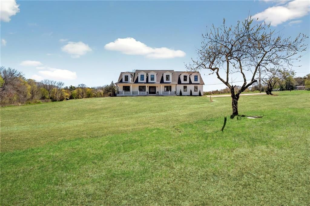Property Photo:  2 Winsor Road  RI 02857 
