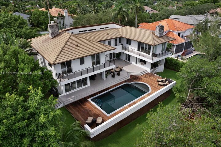325 Campana Ave  Coral Gables FL 33156 photo