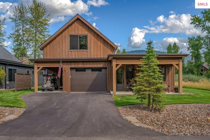 Property Photo: 107 Oxbow ID 83864