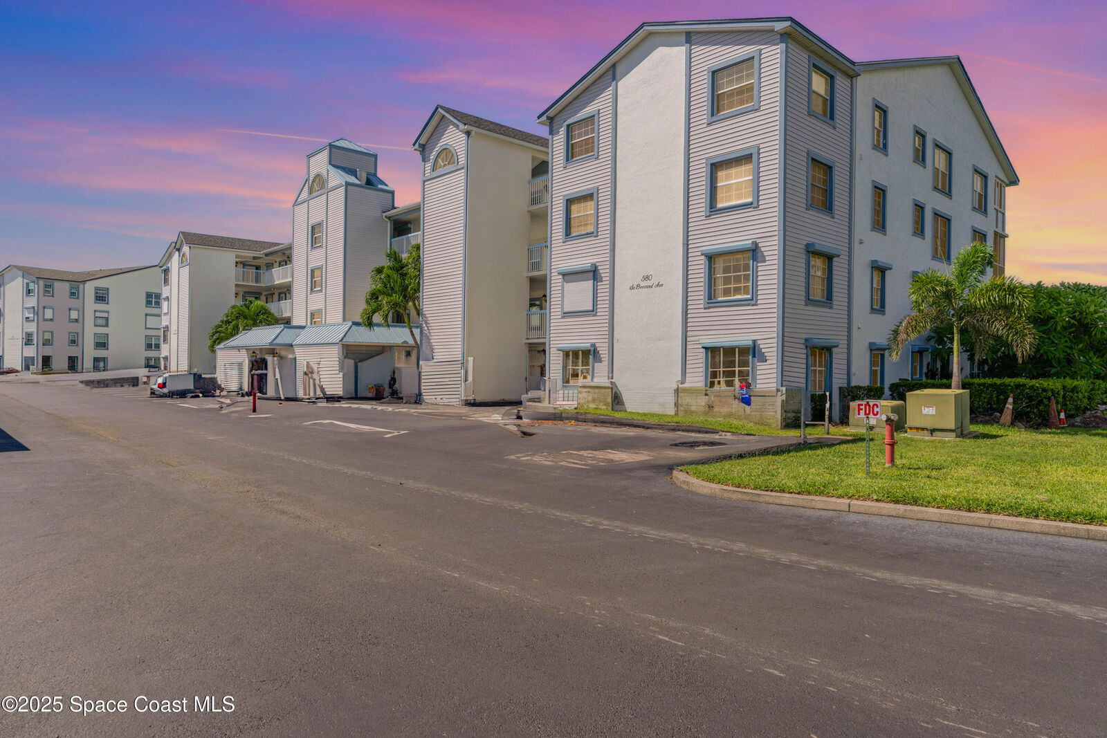 Property Photo:  580 S Brevard Avenue  FL 32931 