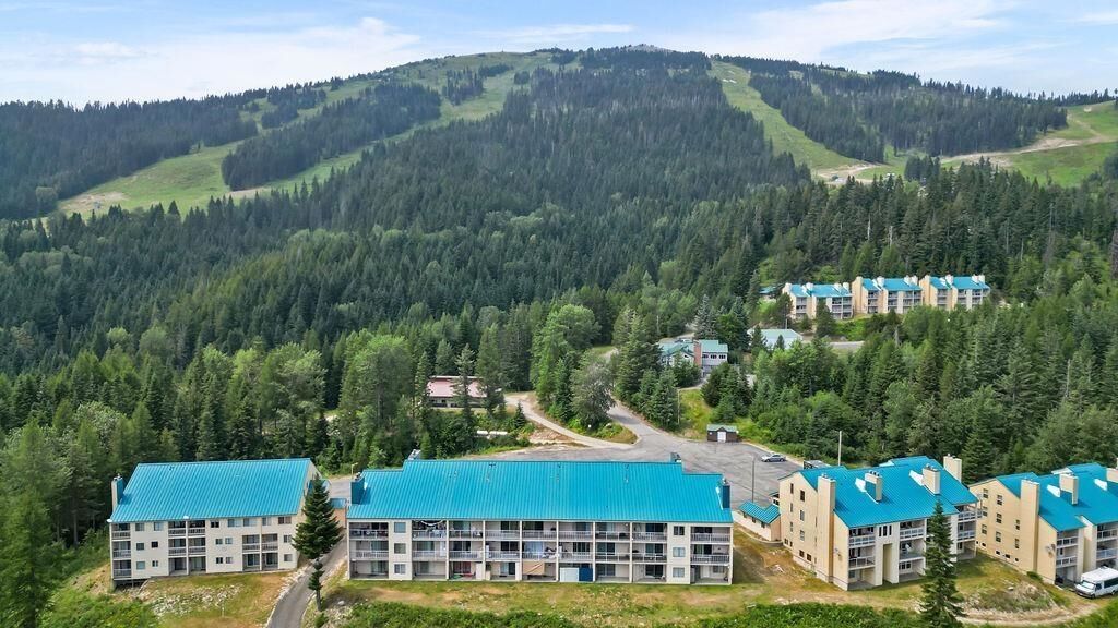 Property Photo:  28600 N Mt Spokane Park Dr 600  WA 99021 