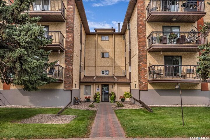 3140 Louise Street 205  Saskatoon SK S7J 3L8 photo