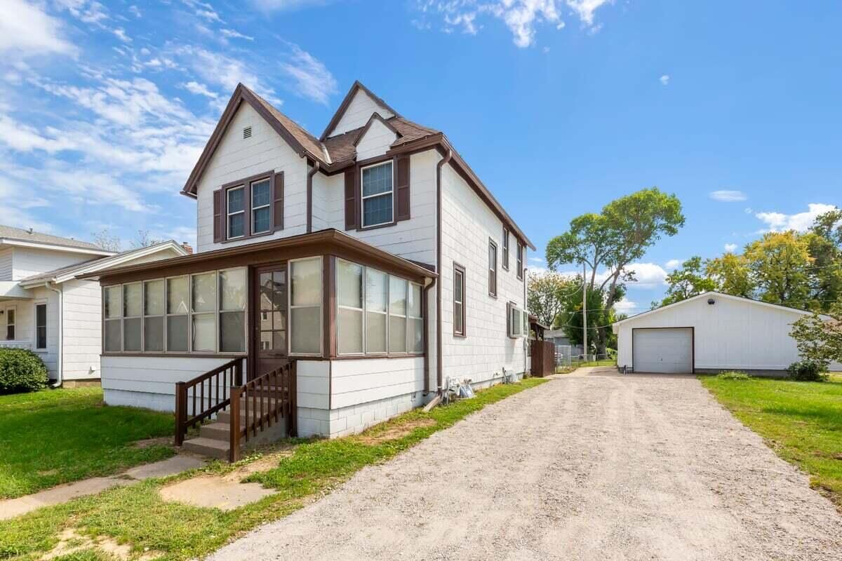 Property Photo:  1105 5th  Avenue  IA 51501 