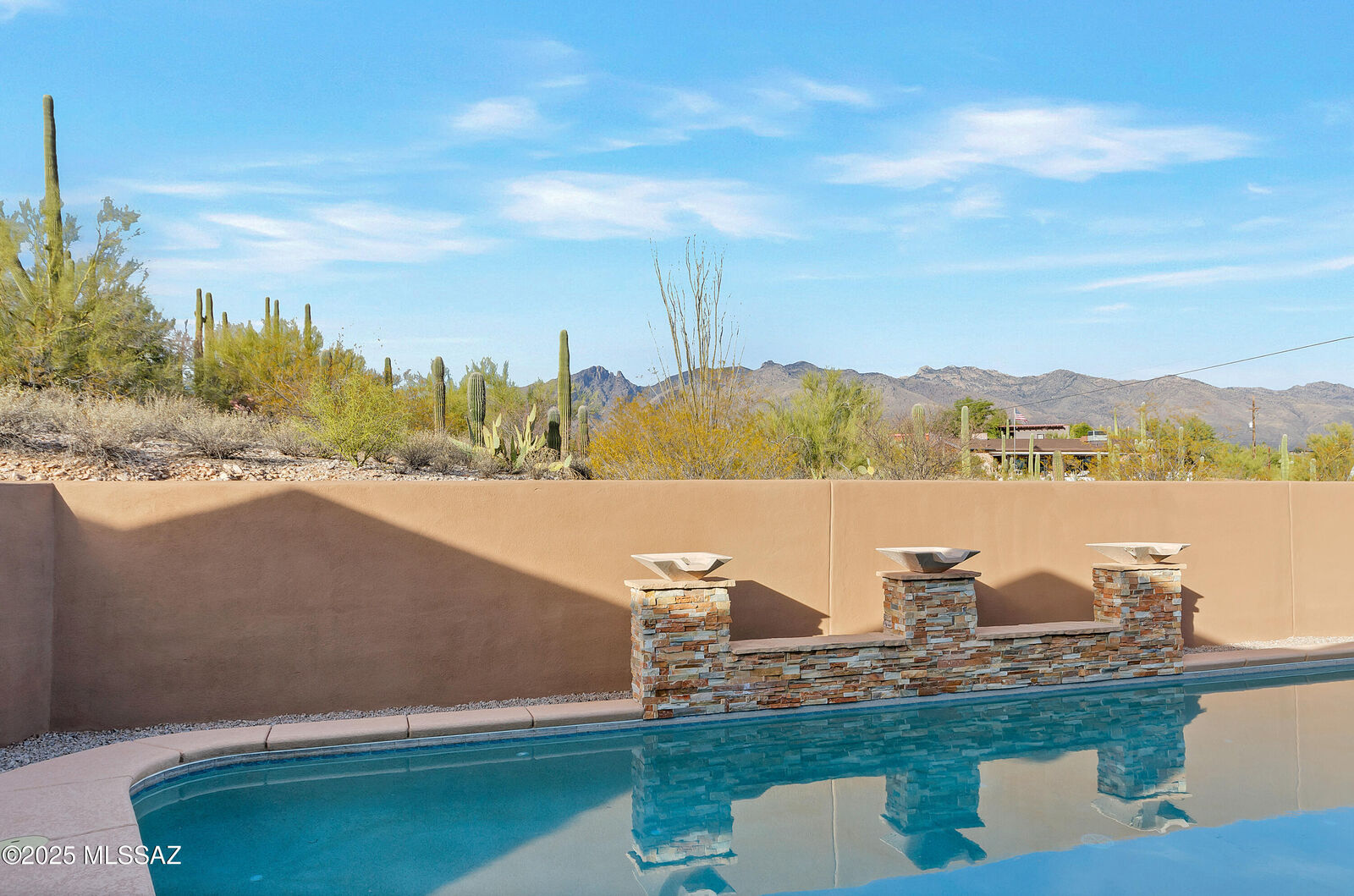 Property Photo: 4423 N Osage Drive AZ 85718