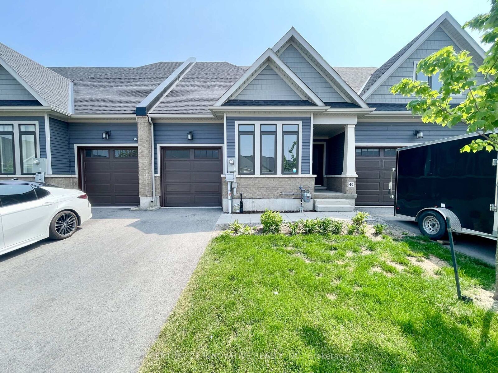 Photo de la propriété:  4311 Mann Street 44  ON L2G 0A4 
