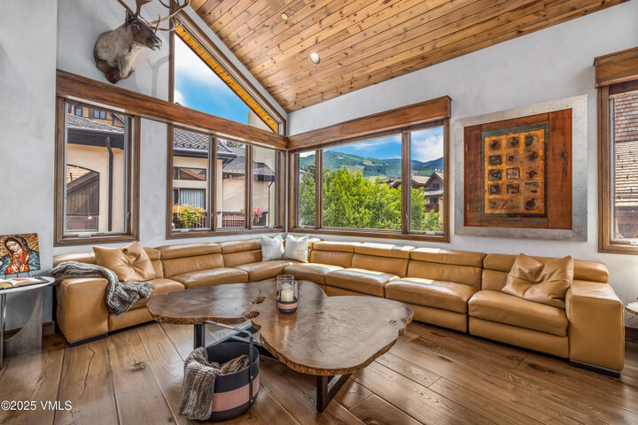 Property Photo:  100 E Meadow Drive 25  CO 81657 
