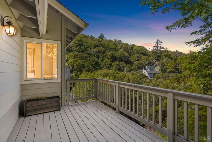 Property Photo:  70 Madrone Park Circle  CA 94941 