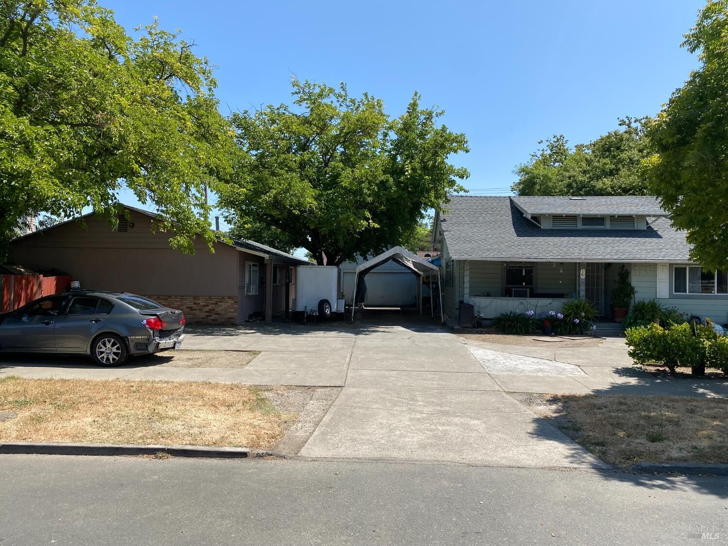 Property Photo:  947 Broadway Street  CA 94533 