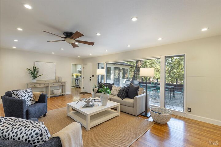 Property Photo:  525 Keyes Avenue  CA 94508 