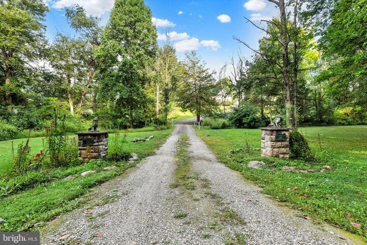 Property Photo:  146 Richardson Road  PA 17302 