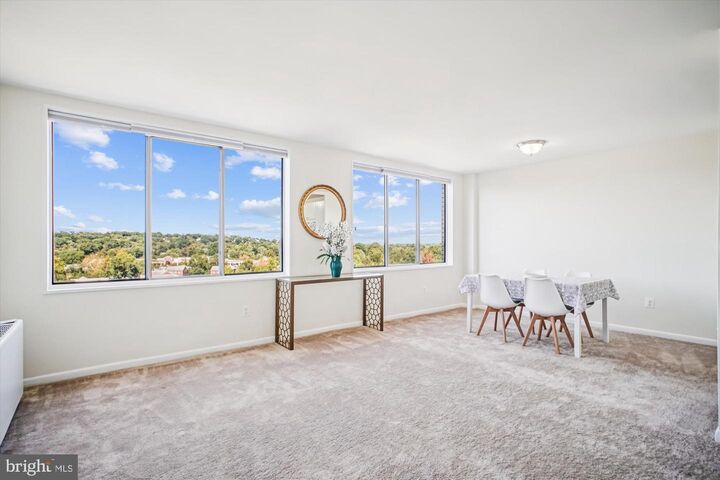 Property Photo:  6641 Wakefield Drive 918  VA 22307 