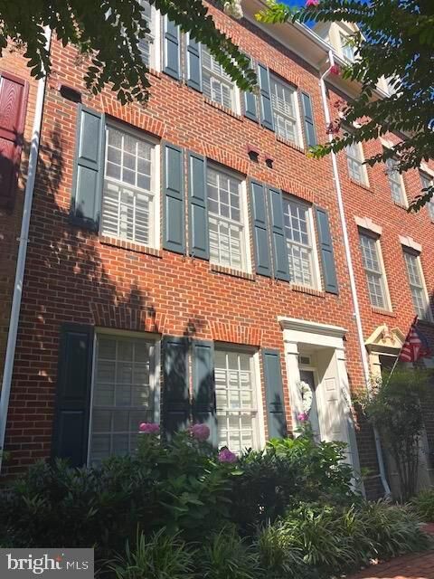 1223 Roundhouse Lane  Alexandria VA 22314 photo
