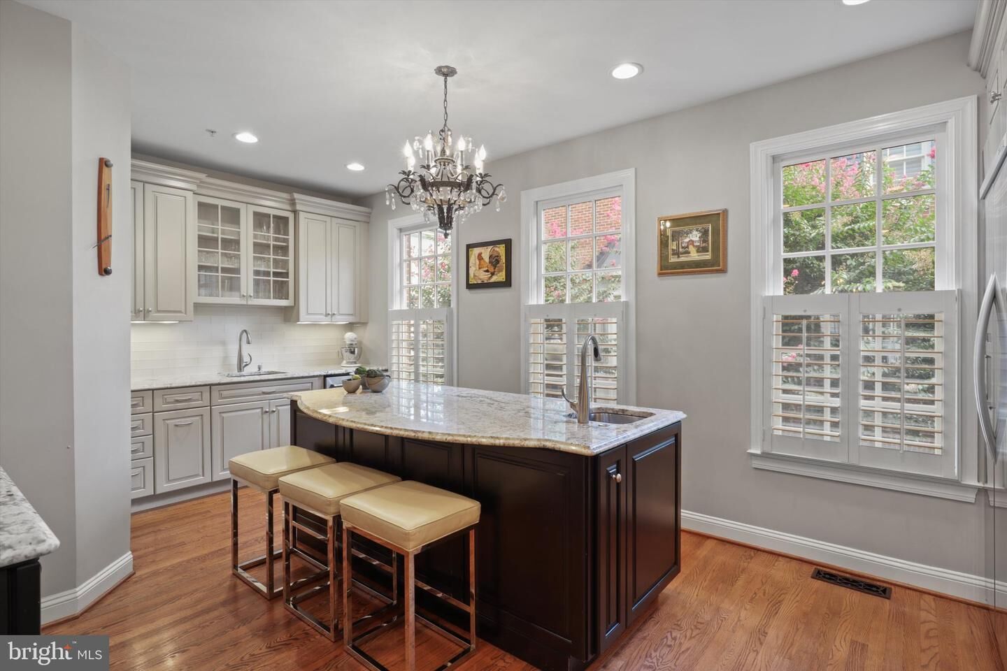 Property Photo: 1223 Roundhouse Lane VA 22314