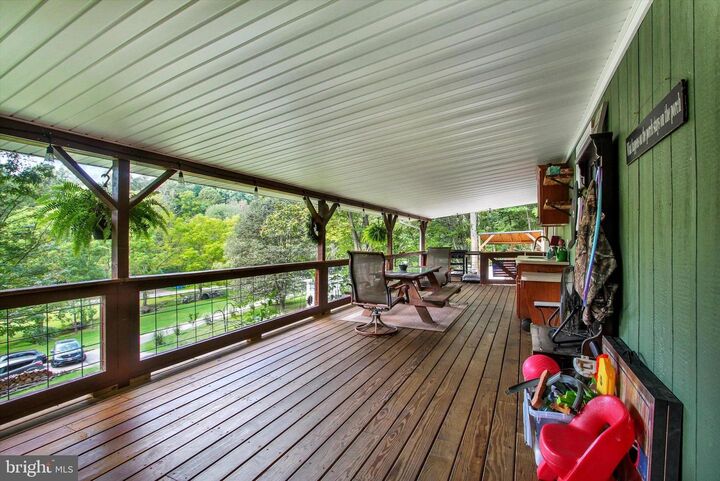 Property Photo: 305 Husson Road PA 17322